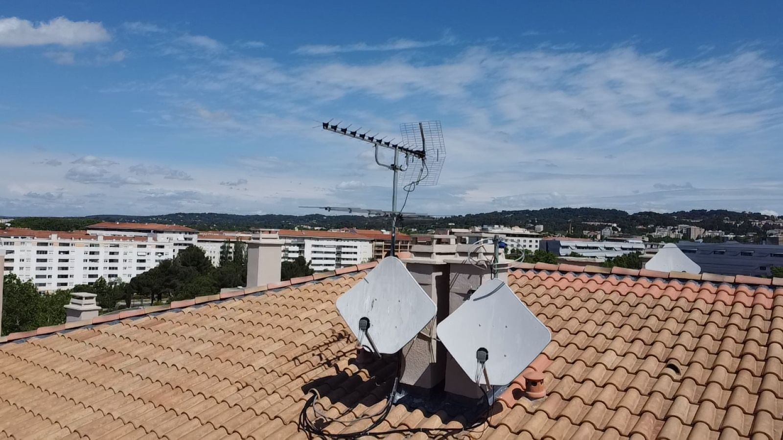 Rénovation électrique dans un logement occupé à Avignon 84 dans le Vaucluse