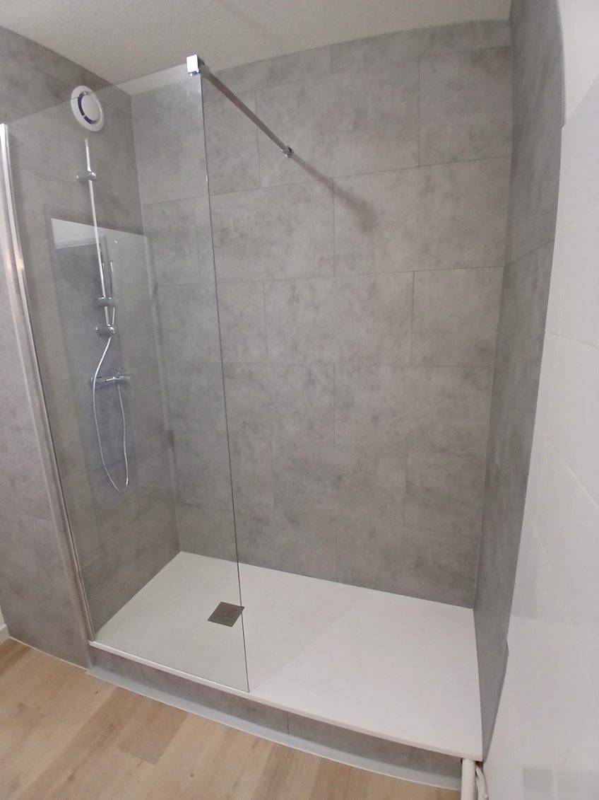 Rénovation complète d’une salle de bain dans un appartement en copropriété à Aix-en-Provence