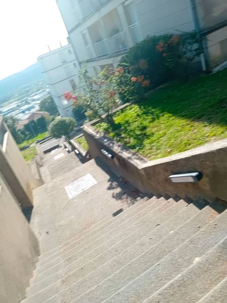 Rénovation de l’éclairage extérieur pour SACOGA à Aubenas – 15 bâtiments modernisés