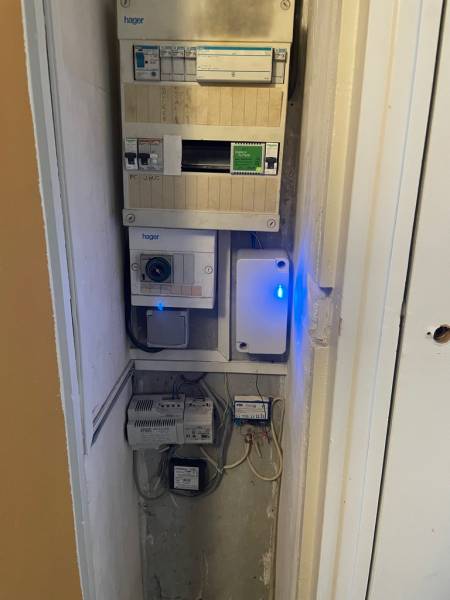 Dépannage sur porte d’entrée et interphone dans une résidence en copropriété à Berre-l’Étang