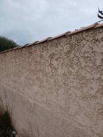 Pose de margelles pour une clôture chez un particulier à Vitrolles